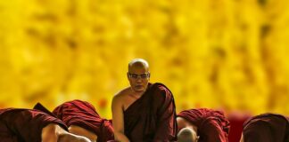 Jak zdobyć szacunek w pracy?