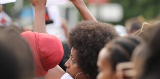 Co Host zoom co to znaczy?