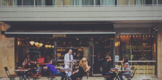 Czego nie mówić klientowi?